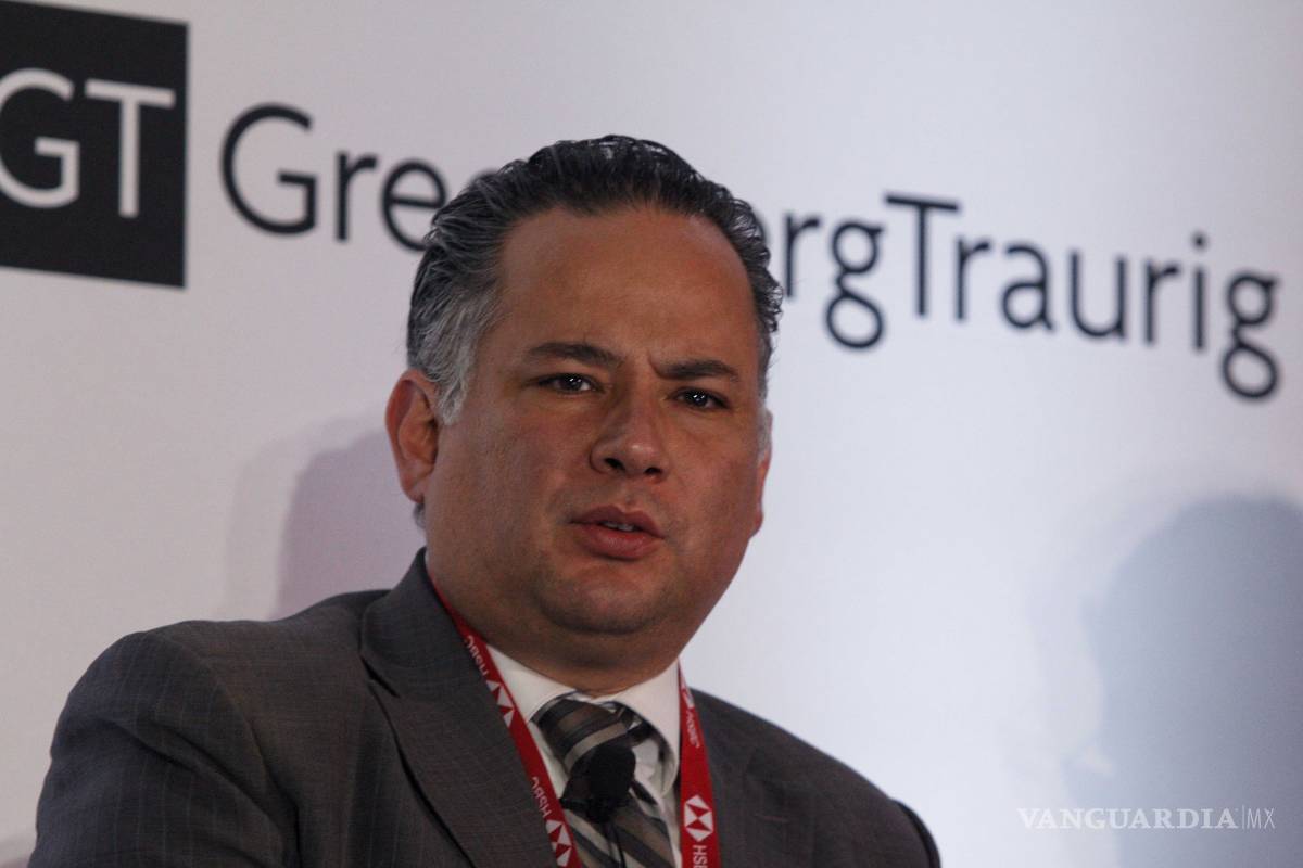 Santiago Nieto felicita a Alejandro Gertz Manero por caso Emilio Lozoya