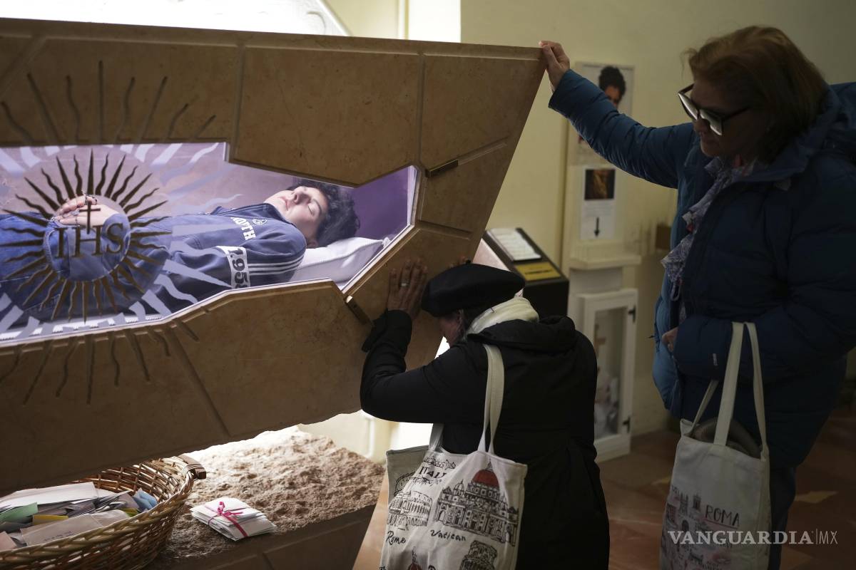 Ante la muerte del Papa, se queda pendiente canonización del primer santo millennial, Carlo Acutis