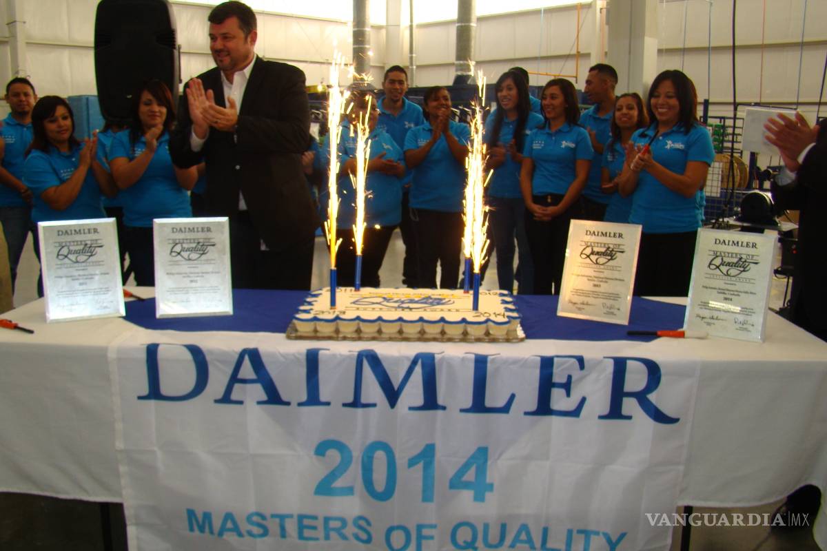 Ganan tres empresas galardón de Daimler