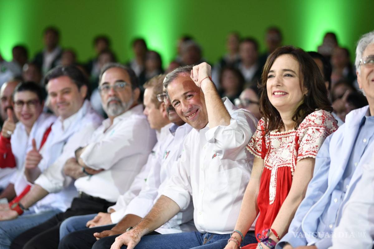 $!Meade se compromete a reforzar la seguridad de México durante cierre de campaña en Saltillo