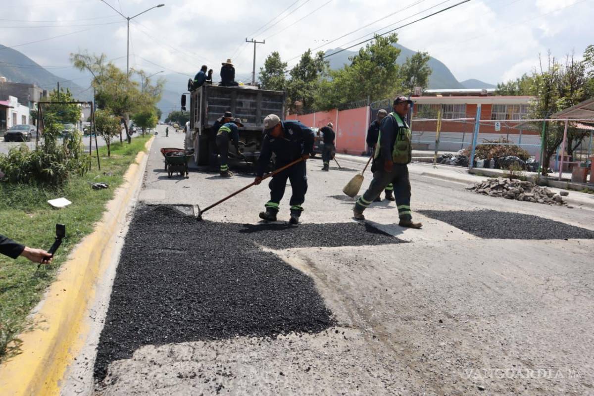 $!Las reparaciones se realizaron sobre el bulevar Teodoro Sánchez Dávila, afectado por recientes lluvias.