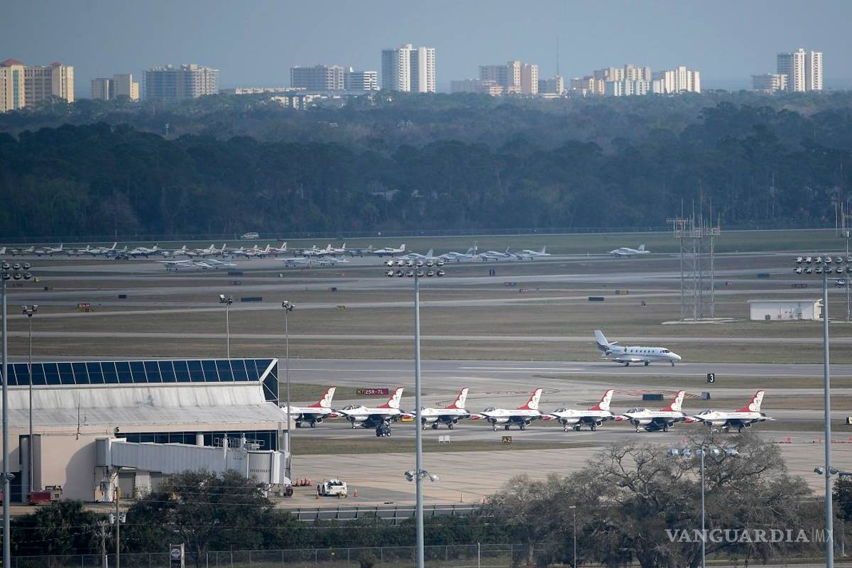 Desalojan aeropuerto de Florida por amenazante... frasco de loción