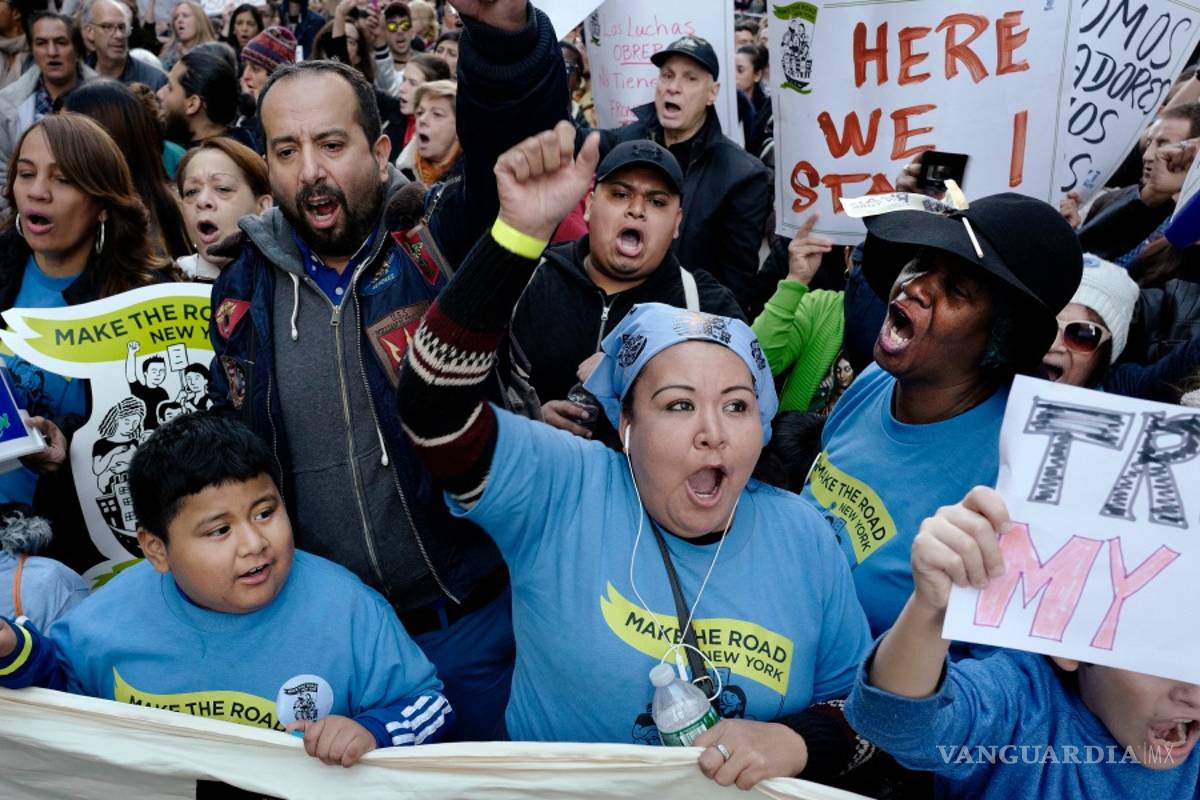 "Formamos parte de este país”, latinos se preparan para la era Trump