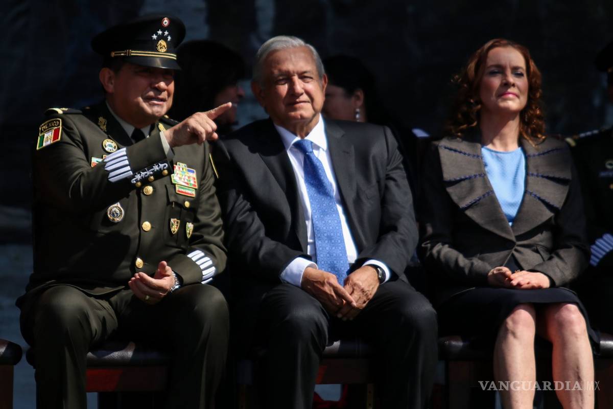 Con 13 tareas civiles, AMLO amplía el poderío a militares