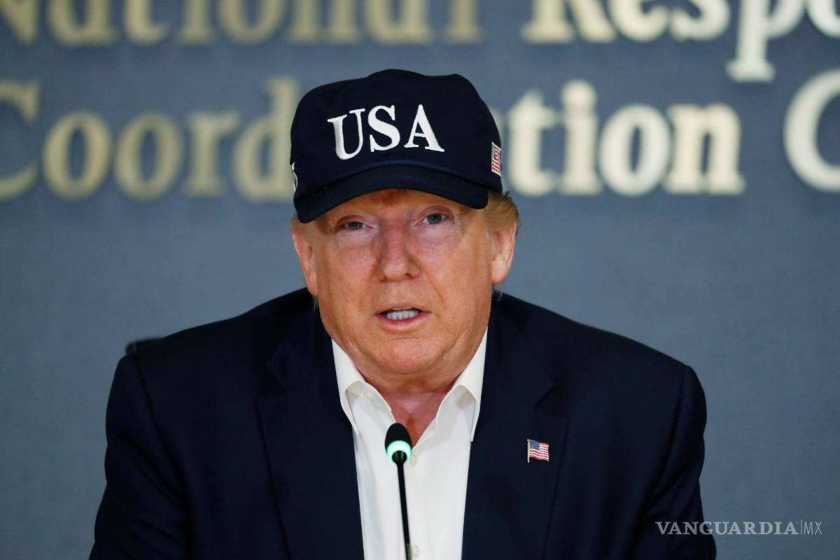 Trump promete que trabajará con el Congreso para frenar los tiroteos