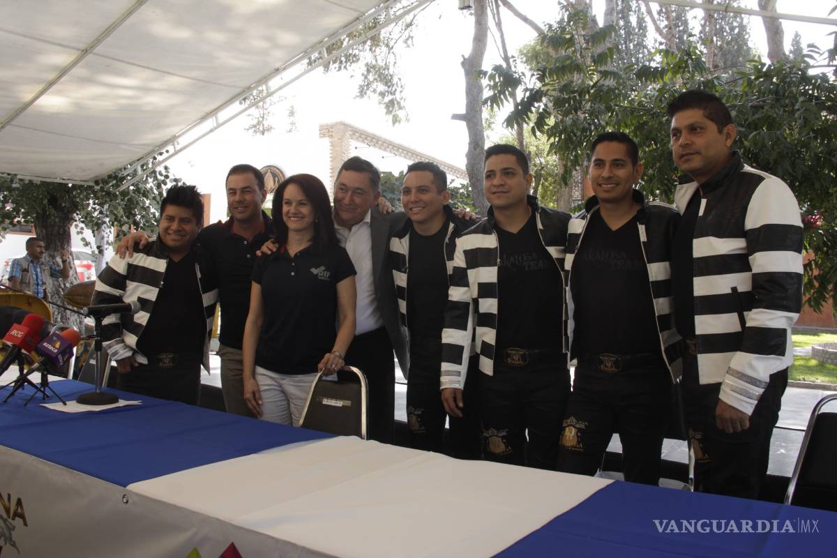 Agüitó huracán baile a beneficio organizado por el Ayuntamiento de Saltillo