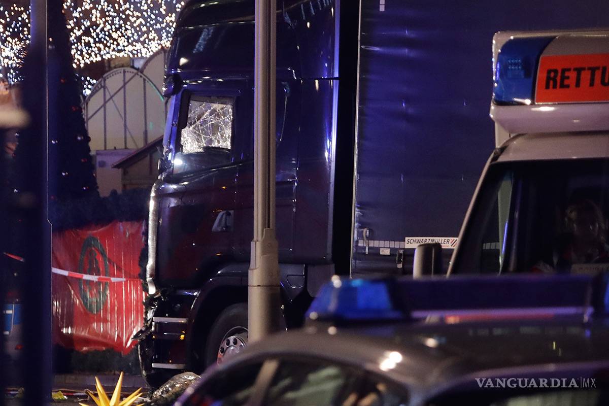 $!Sube a 12 los muertos tras atropello masivo en mercado navideño en Berlín
