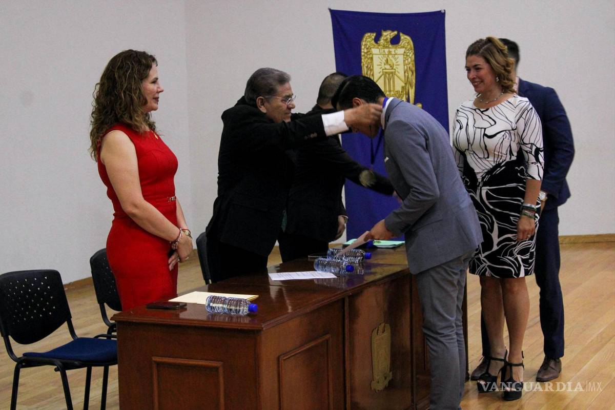 $!34 estudiantes fueron galardonados con la Medalla a la Excelencia.