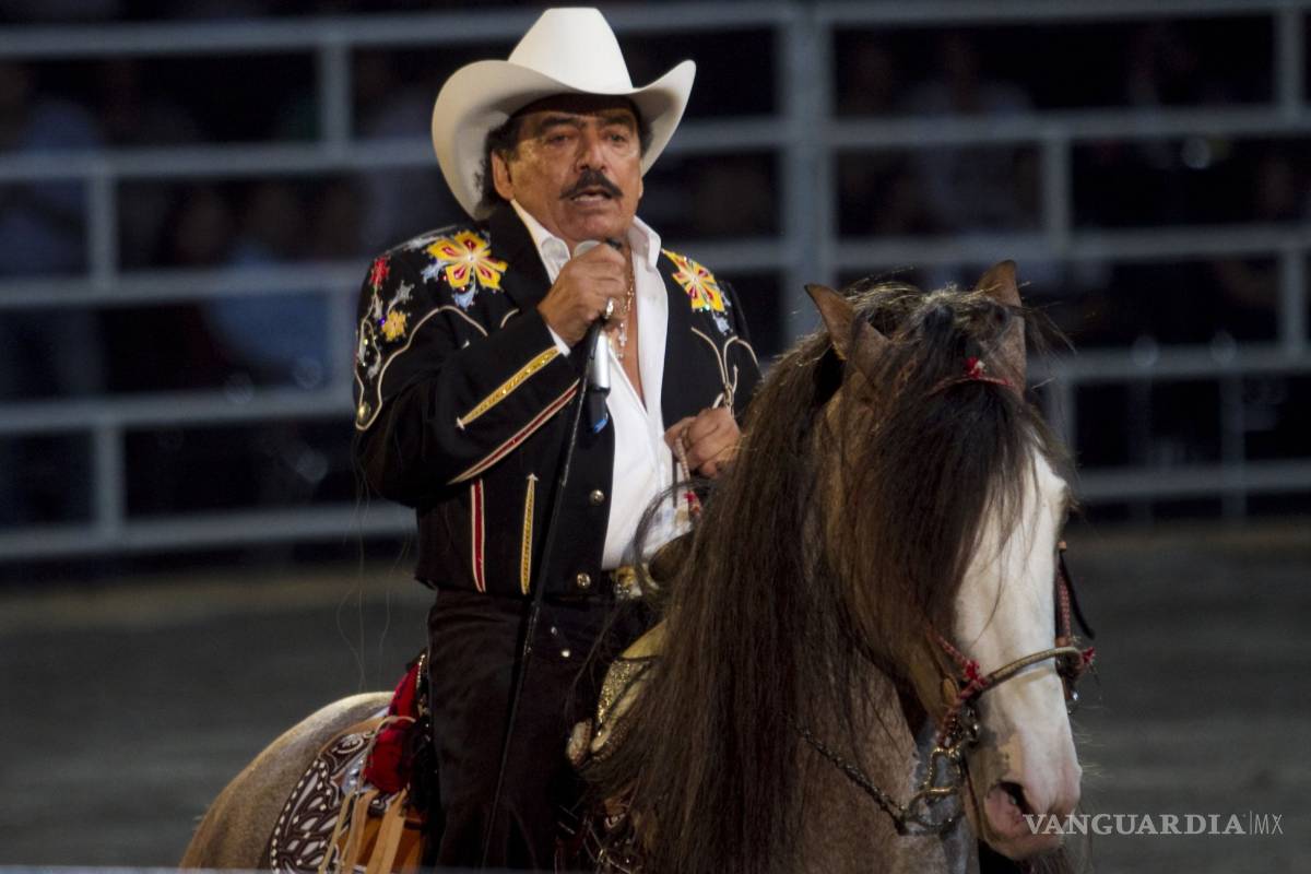 Secuestran a sobrino de Joan Sebastian en Michoacán