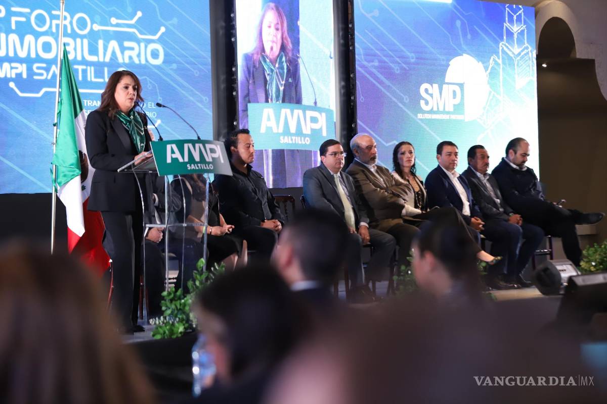 $!La presidenta de AMPI Saltillo, Eunice Sánchez Martínez, señaló los riesgos de realizar operaciones con agentes inmobiliarios que laboran en la informalidad.