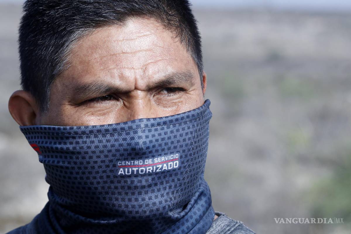 $!No hay una sola manera de hacer esto. Mientras algunos confían ciegamente en los detectores de metales, otras personas, como Ignacio, se apoyan en el análisis de marcas y señales hechas por personas en tiempos pasados.