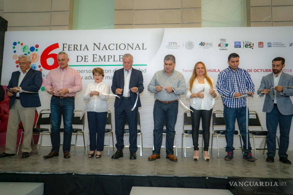 Inauguró Miguel Riquelme Feria del Empleo para personas con discapacidad