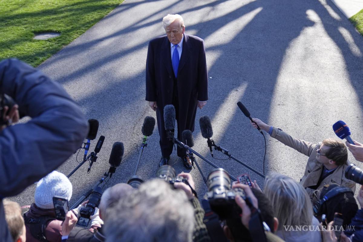 $!El Times afirmó que la gente no debe perder de vista cuál es el verdadero objetivo de Trump y su gobierno es reprimir la libertad de prensa.