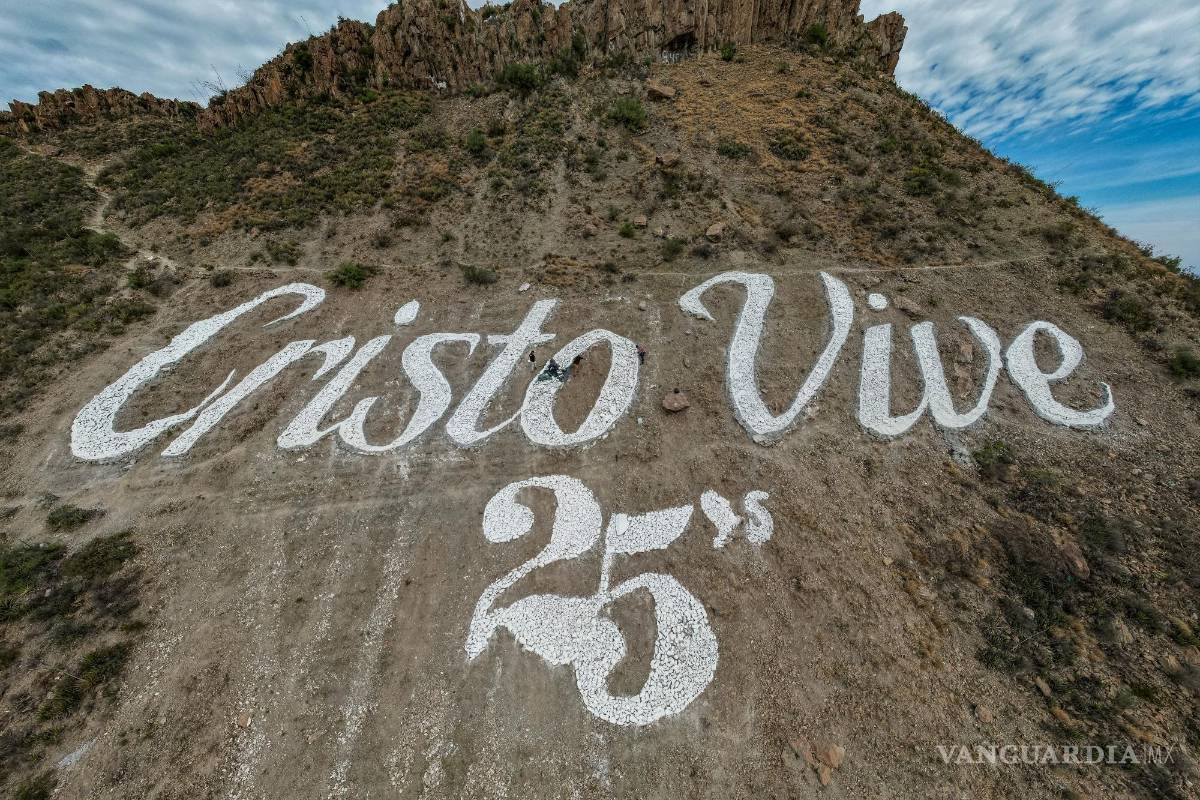 Cristo Vive la ‘libra’; no recibirá multa por colocar el número 25 en Cerro del Pueblo de Saltillo