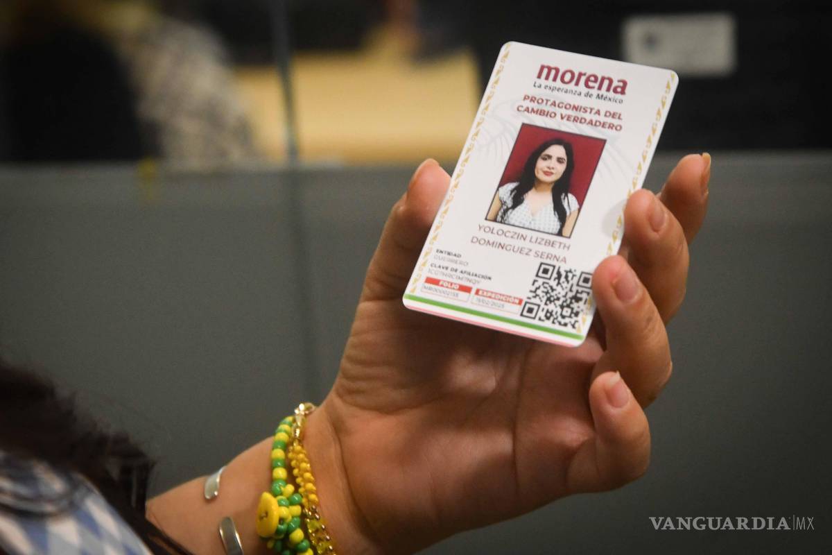 POLITICÓN: Se acusan PRI y Morena de prácticas añejas para afiliar militantes