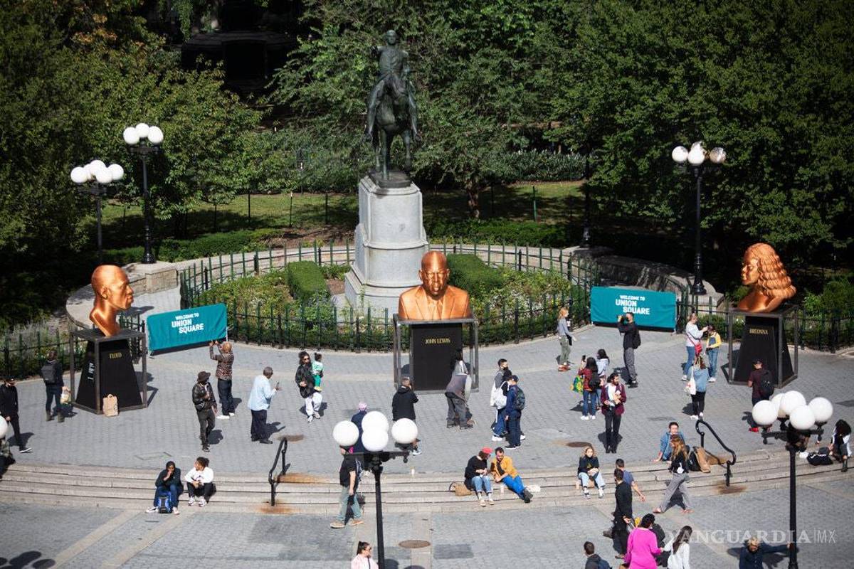 $!Las esculturas son creación del artista Chris Carnabuci.