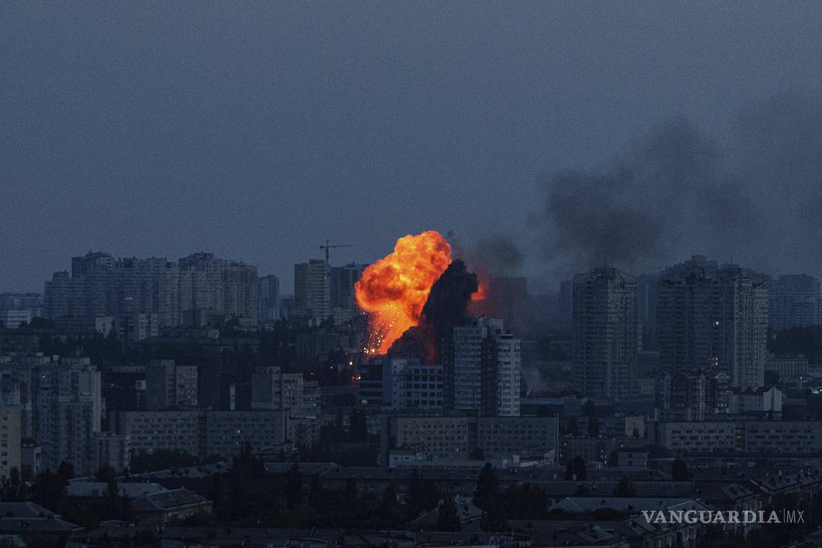 Rusia lanza casi 500 drones contra Ucrania, es el mayor bombardeo en más de tres años de guerra