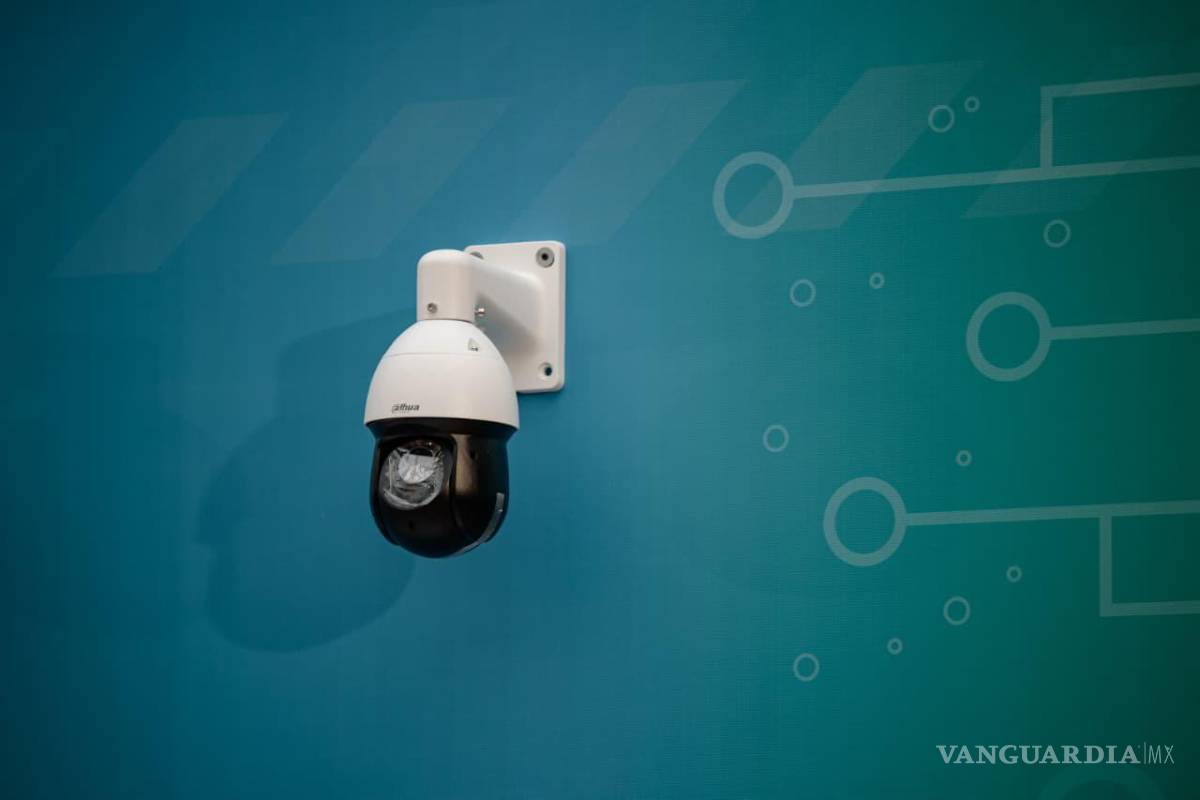 $!Las cámaras son monitoreadas de forma permanente desde el C2, enlazado al C4 estatal.