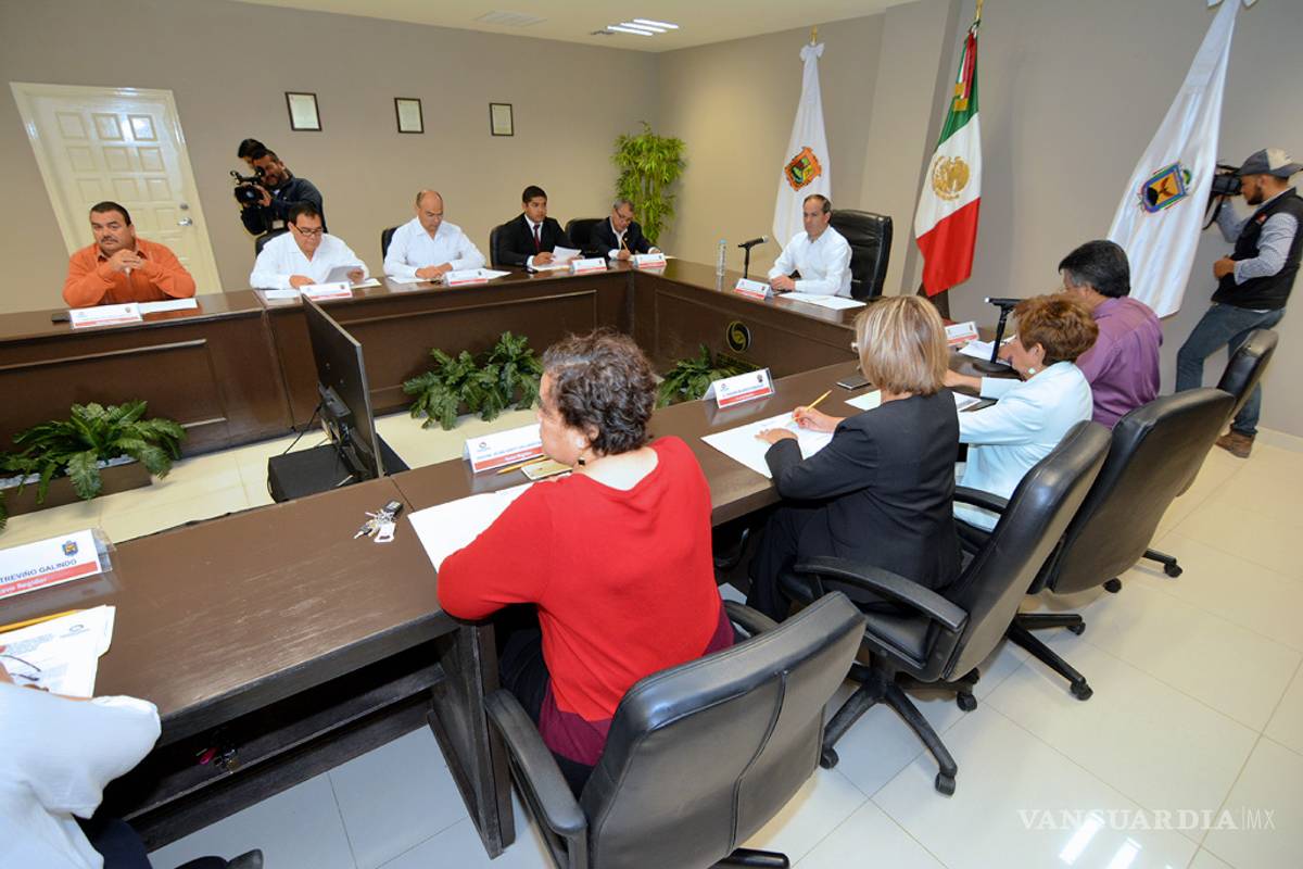 Designa municipio nuevo enlace municipal con programas federales; cuestionan regidores nombramiento
