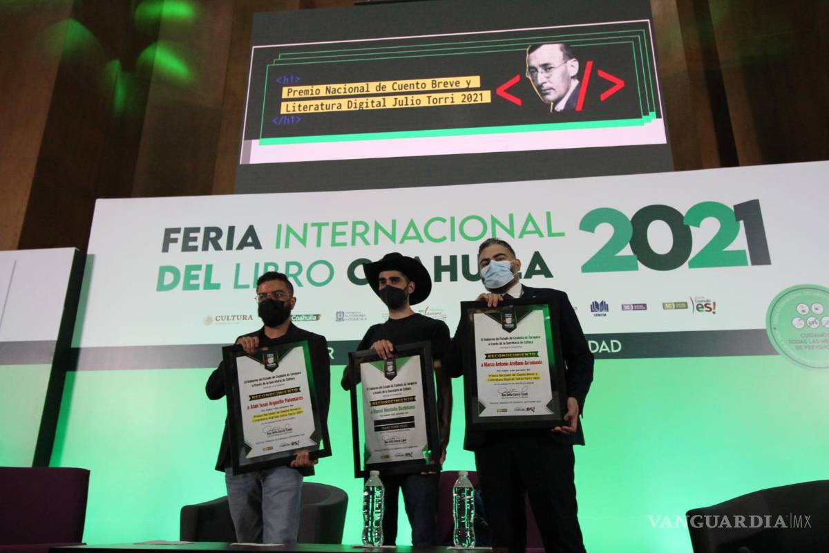 Entre charlas y confesiones, entregan Premio Julio Torri 2020-2021