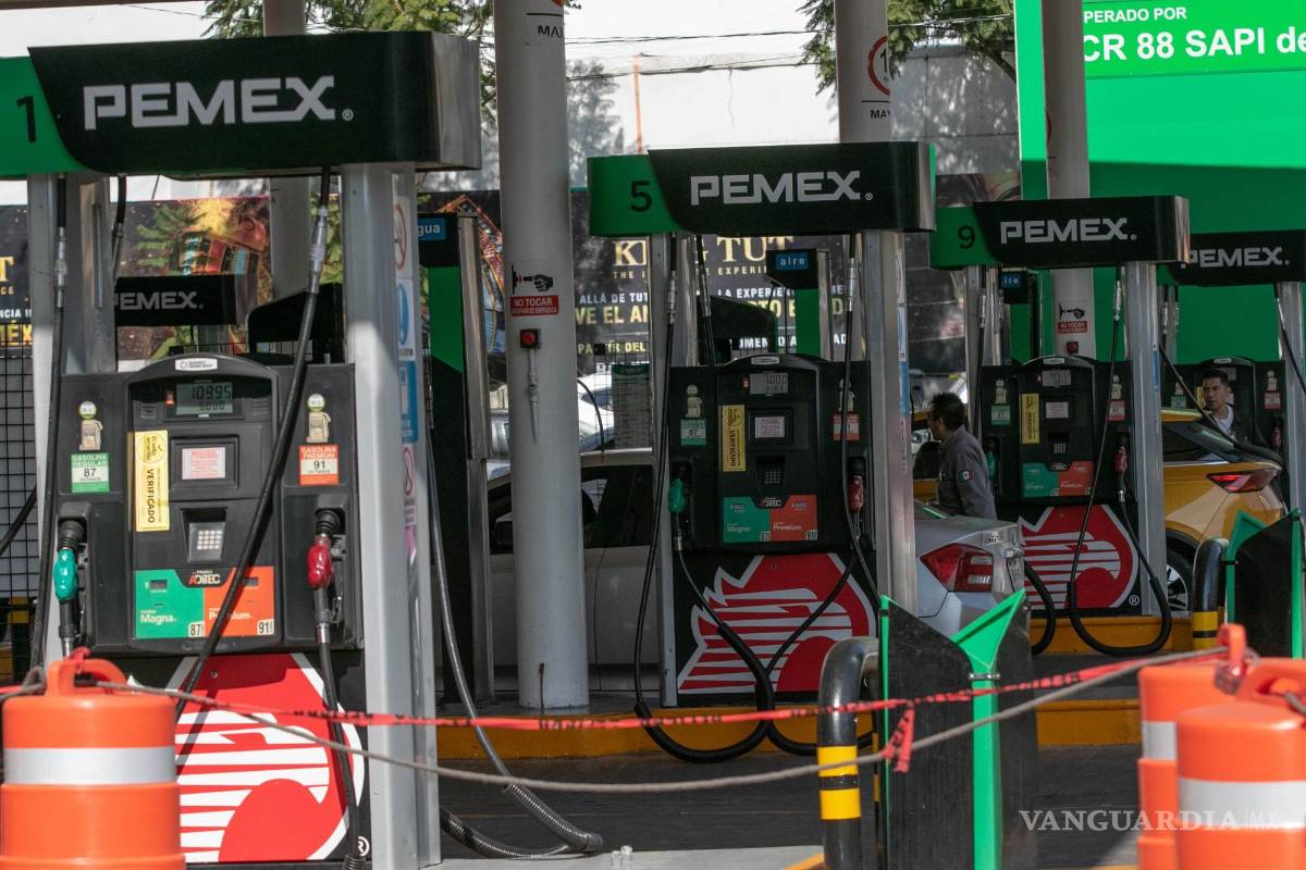 Alcanza precio de gasolina máximo histórico en Coahuila: Regular se vende en casi 26 pesos