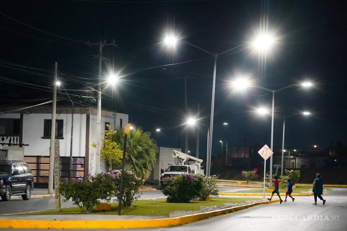 $!En los últimos días se atendieron luminarias dañadas y diversas fallas técnicas.