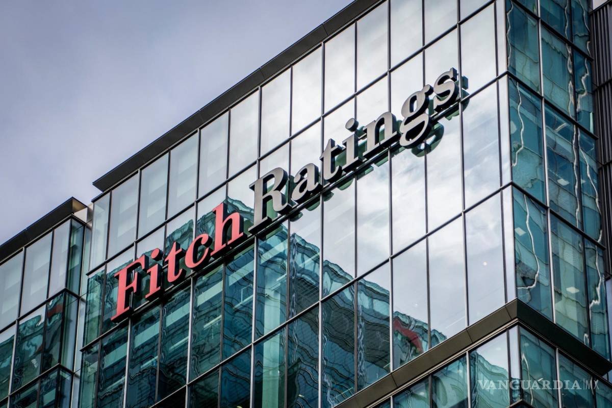 Descarta Fitch bajar calificación a México tras aprobación de reforma