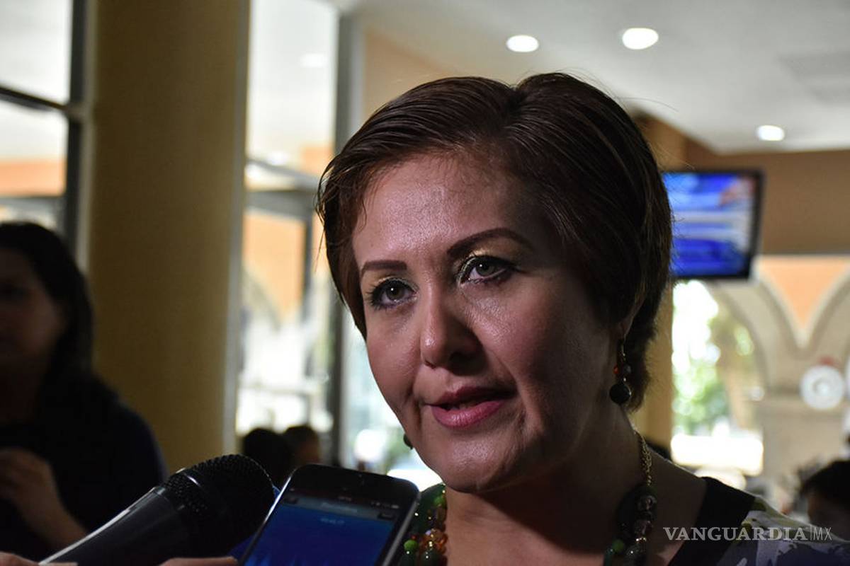 Fepade investigará a Eva Cadena