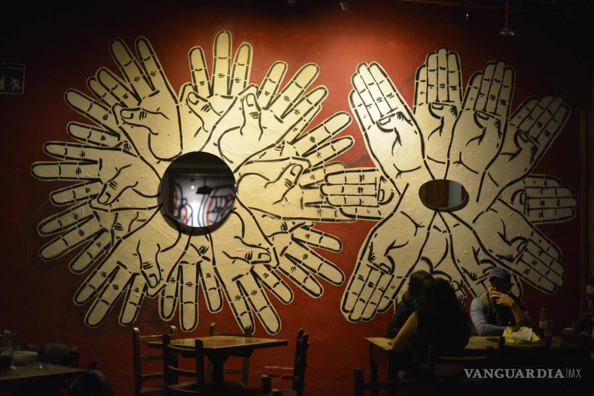 $!‘Sentidos que piensan’: Manos y gráfica que nos hablan a todos