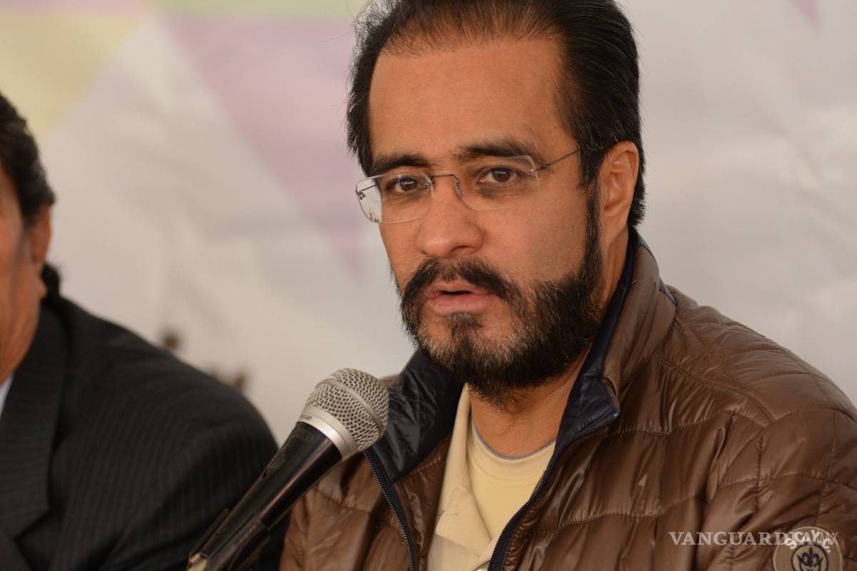 Incongruente para PRD ir con panista en 2018: René Bejarano