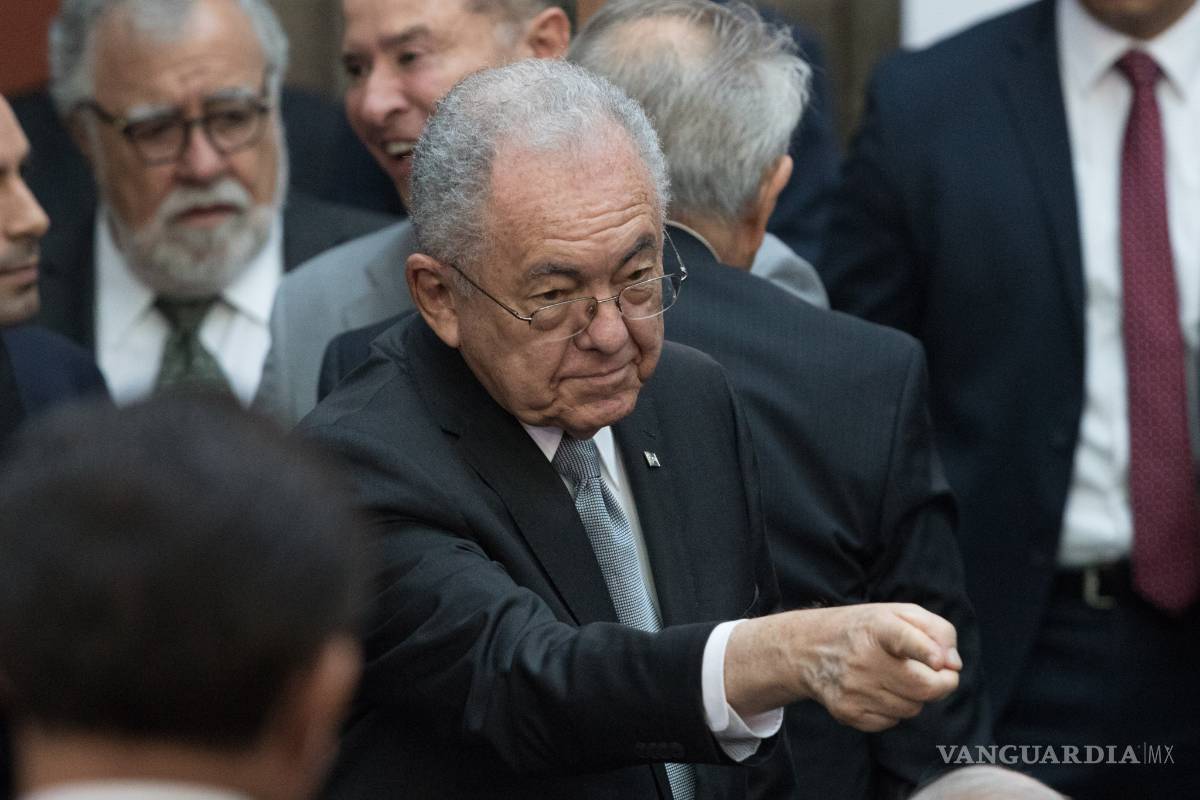 Asegura Jiménez Espriú que Emirates Airlines no tiene impedimento legal para llegar a México