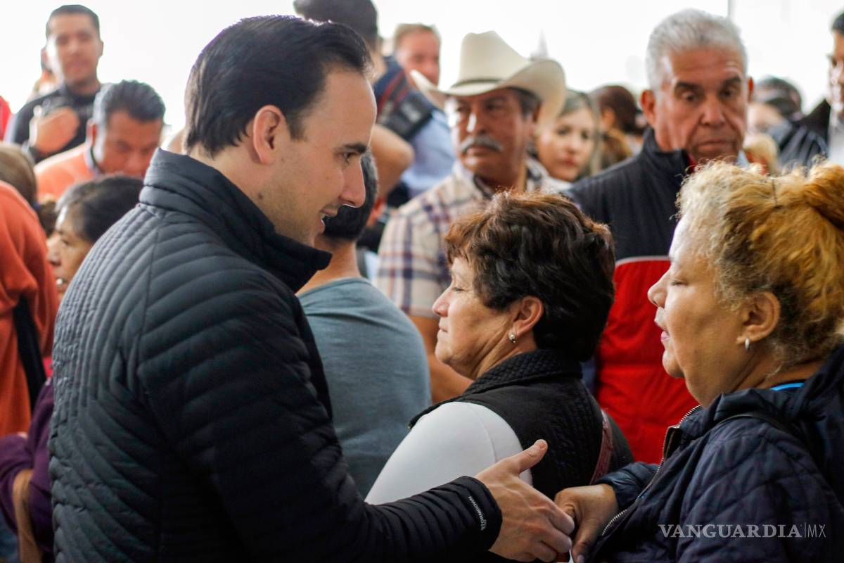 Pide Manolo Jiménez a diputados ‘ponerse al tiro’ por Saltillo