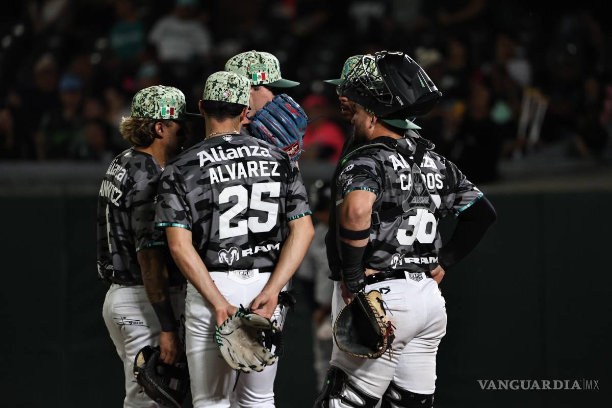 $!Saraperos tomó ventaja en el Clásico del Norte ante Sultanes de Monterrey.