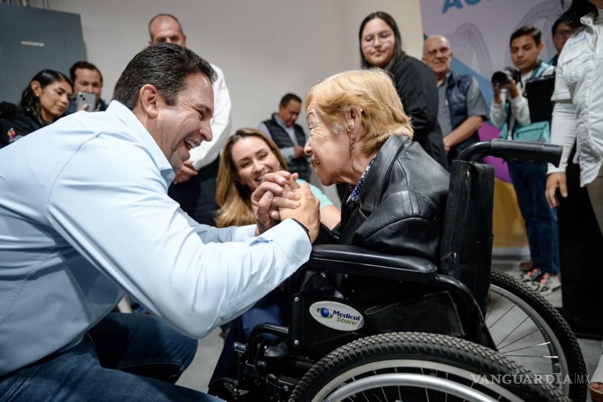 $!Luly López Naranjo y el alcalde resaltaron la importancia de trabajar en conjunto con la sociedad civil y la iniciativa privada para alcanzar más beneficiarios.