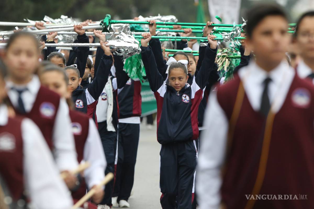 $![FOTOGALERIA] En Saltillo, así se vivió el desfile del 20 de noviembre
