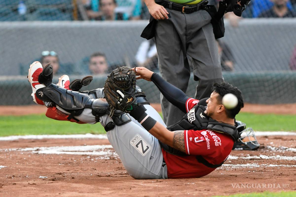 $!Así se vivió la victoria de Saraperos ante Tijuana (fotos)