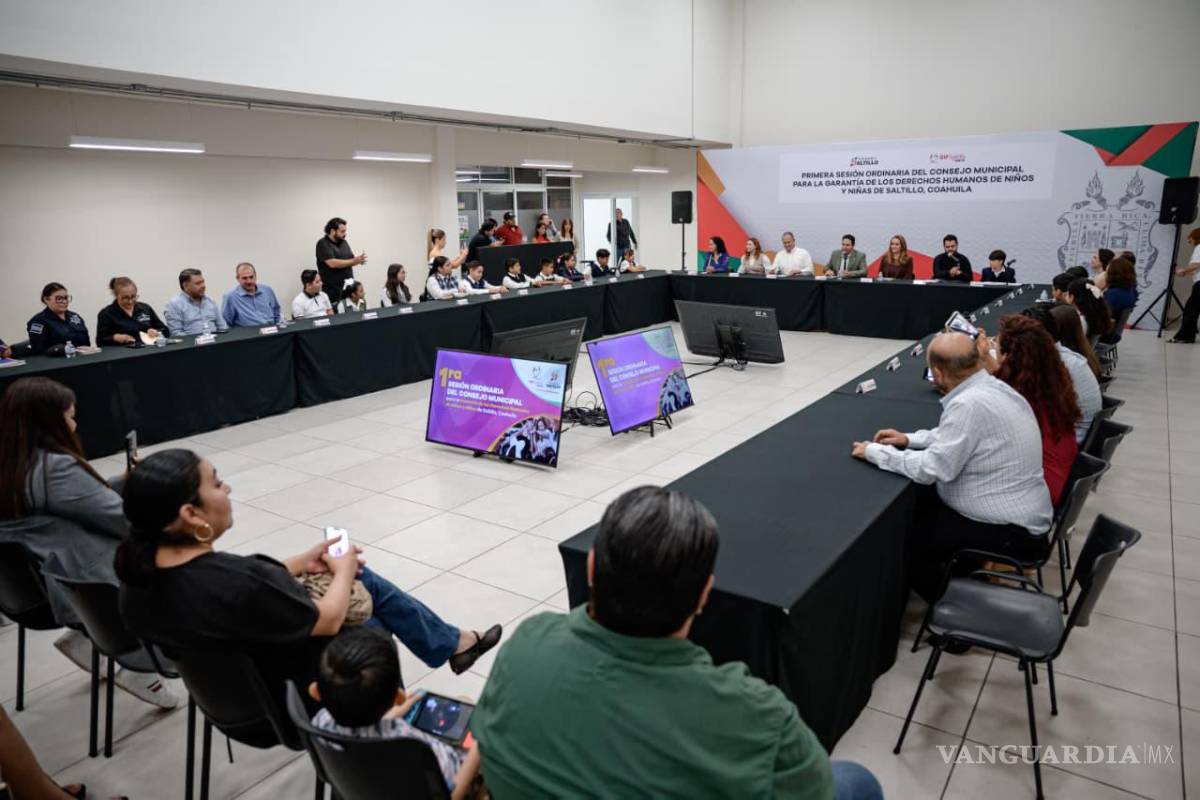 $!Integrantes del Cabildo Infantil participaron en la sesión del Consejo Municipal.