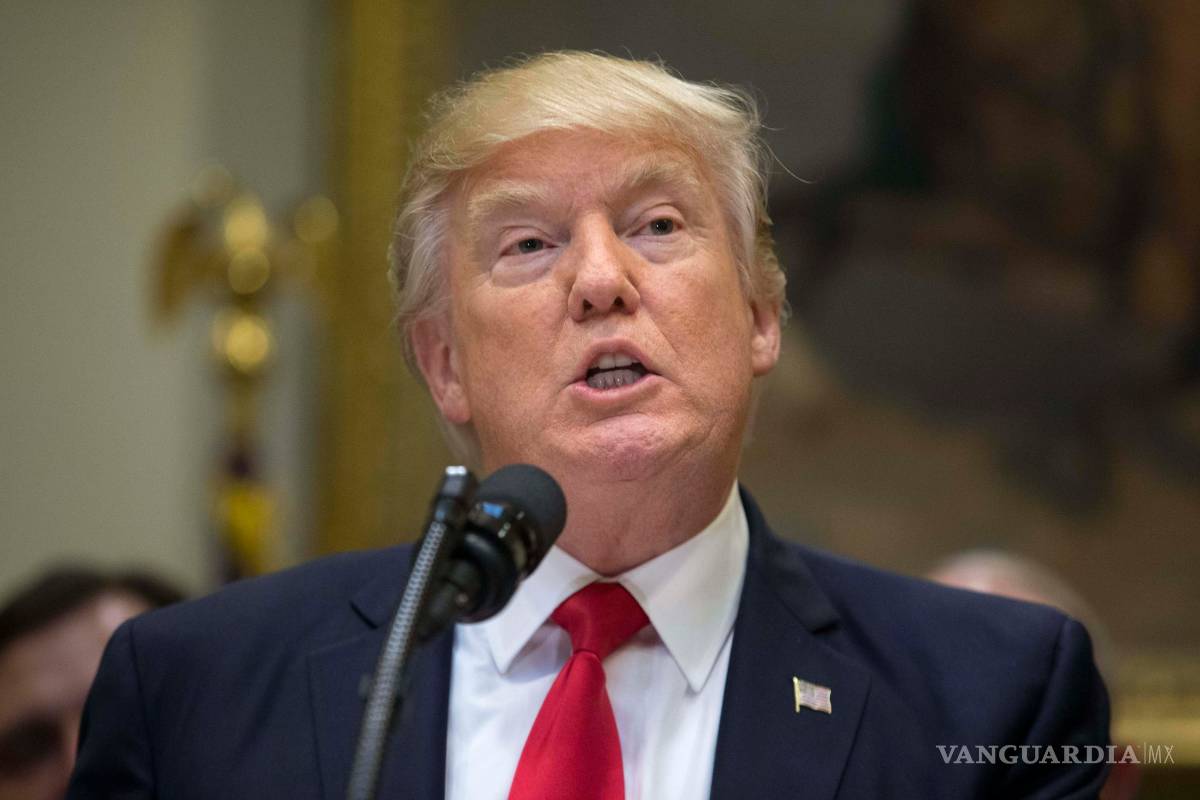 Donald Trump concede financiar subsidios de Obamacare