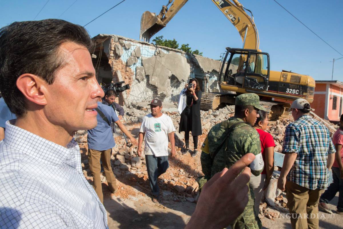 Más de 1.000 médicos atienden a mexicanos para prevenir epidemias tras sismo