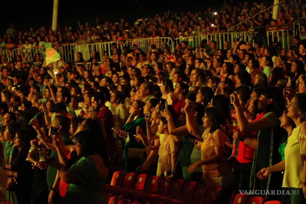 $!Los fans de este dúo pudieron disfrutar los éxitos que han cosechado en 20 años de carrera.