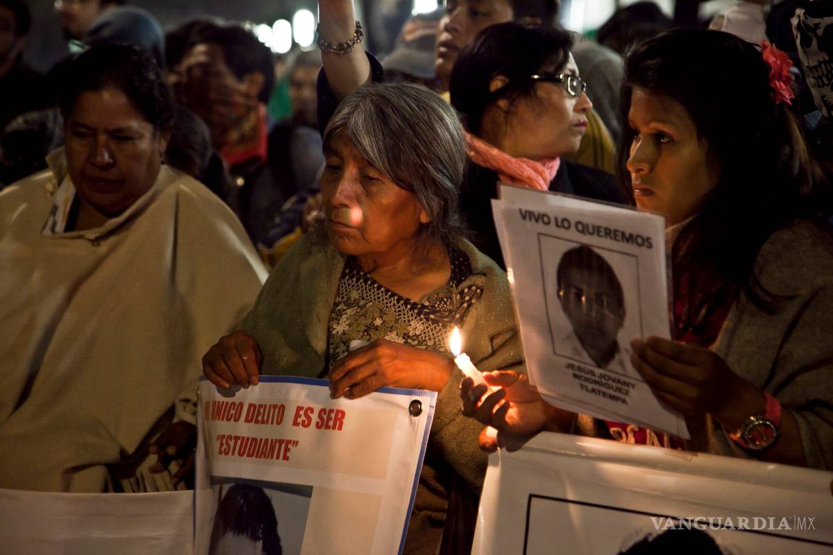 Padres de los 43 de Ayotzinapa mandaron carta al Papa