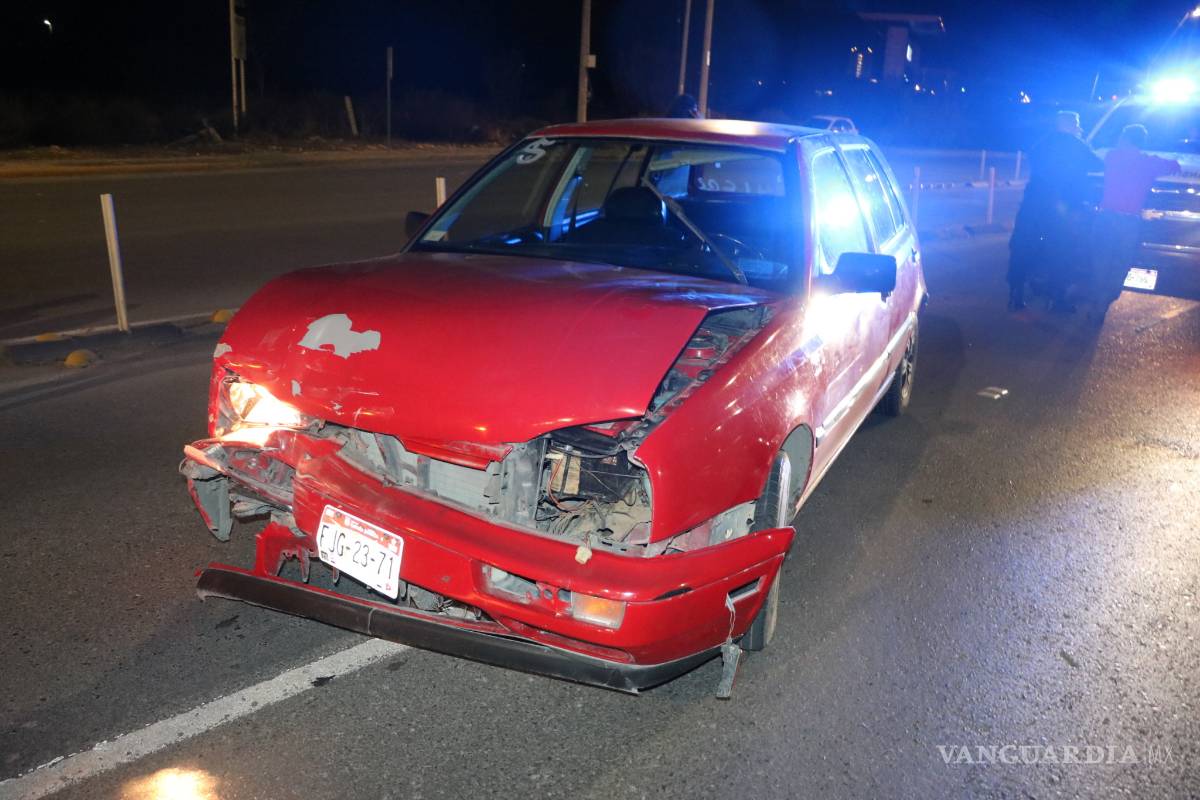 $!Ebrio se estrella por alcance