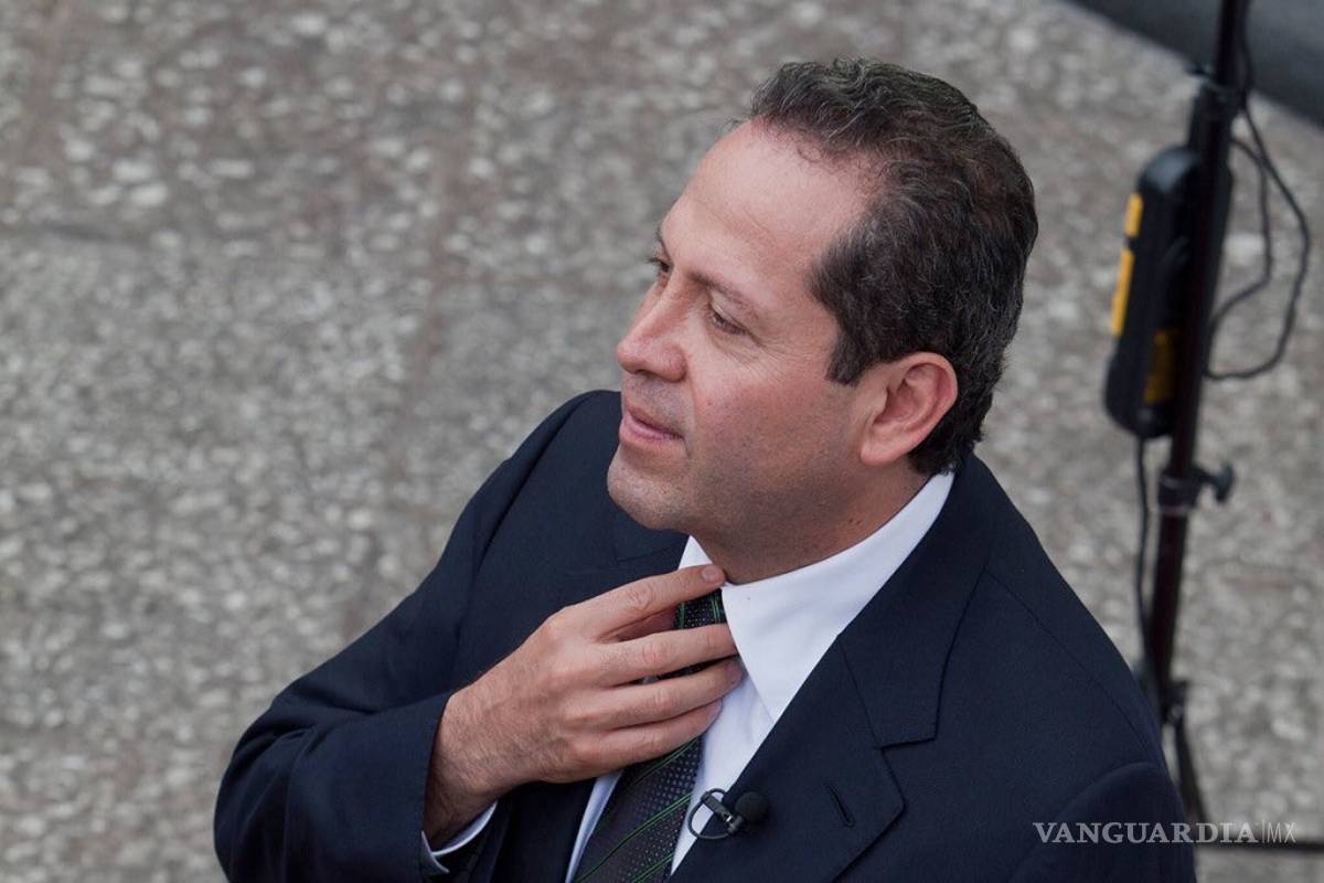 Acompaña clase política a Eruviel Ávila en su boda