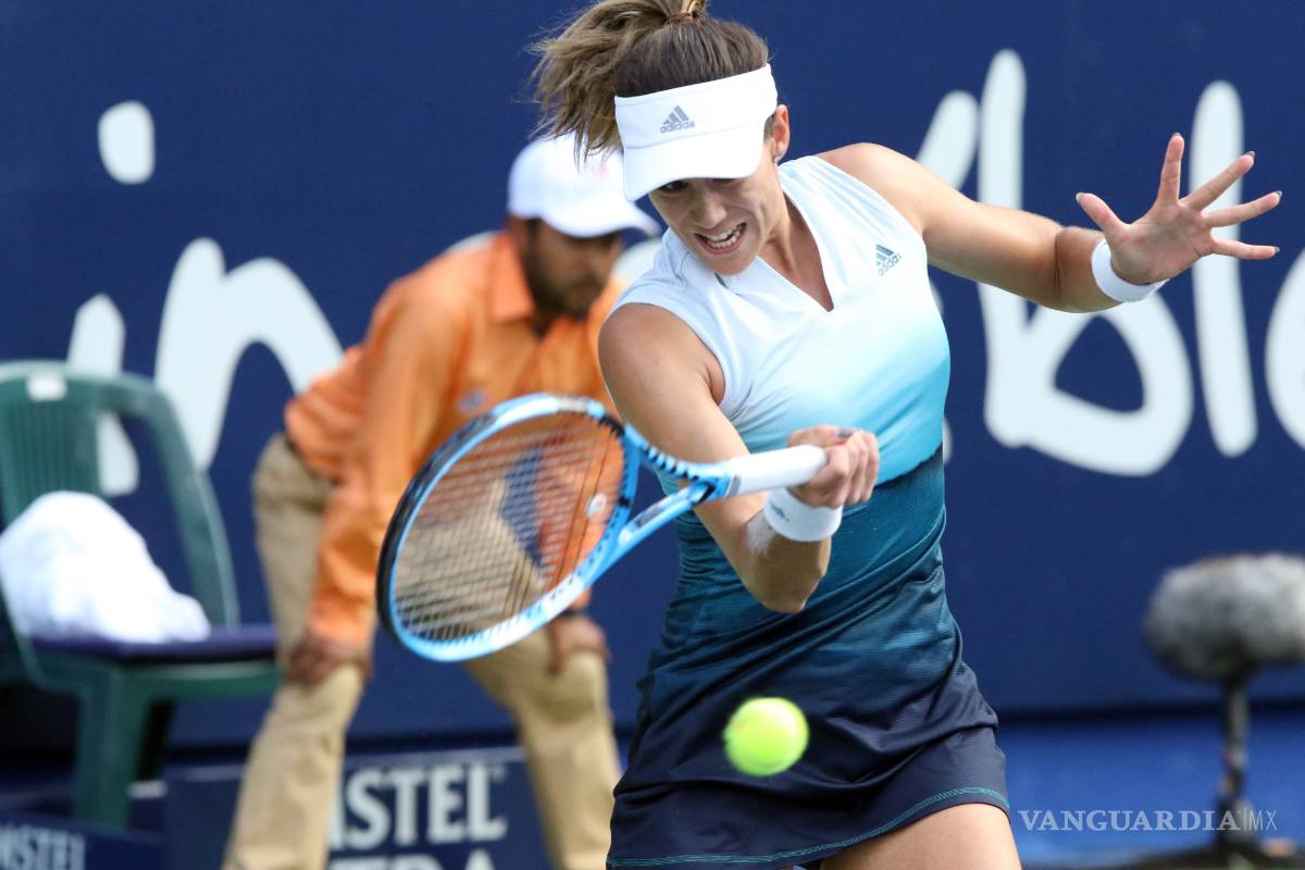 $!Garbiñe Muguruza vence a Kristina Mladenovic con el apoyo de André-Pierre Gignac