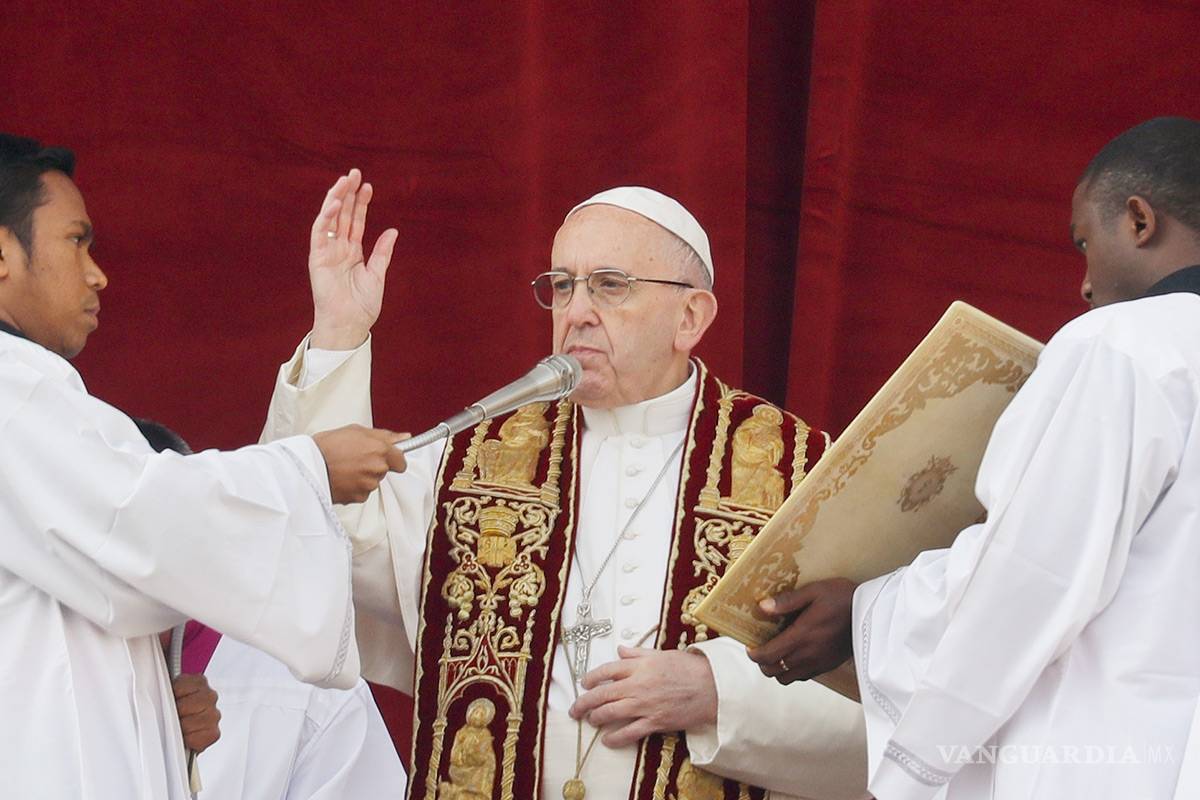 Hay que buscar una paz “no de palabra, sino eficaz y concreta”: Papa Francisco