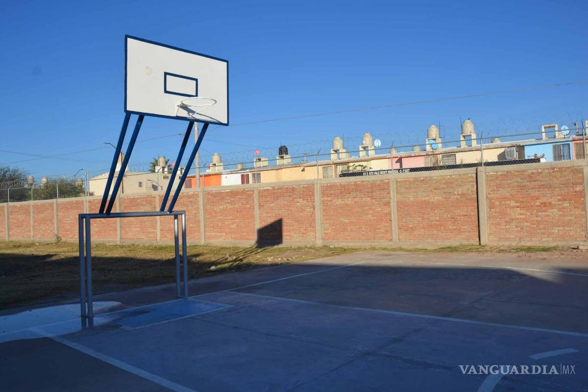 $!Programa de Acción Escolar cierra el año con edificación de barda