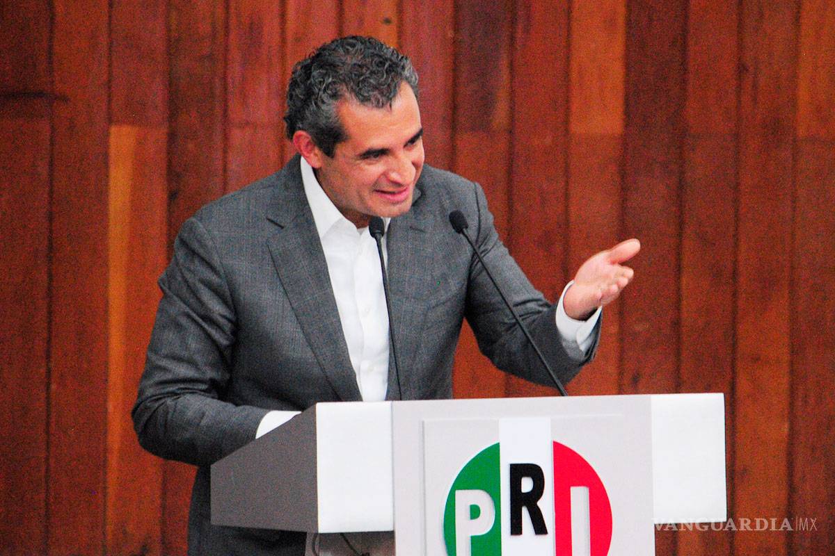 Ochoa Reza fue al INE, pide &quot;revisar correctamente&quot; la elección en Coahuila