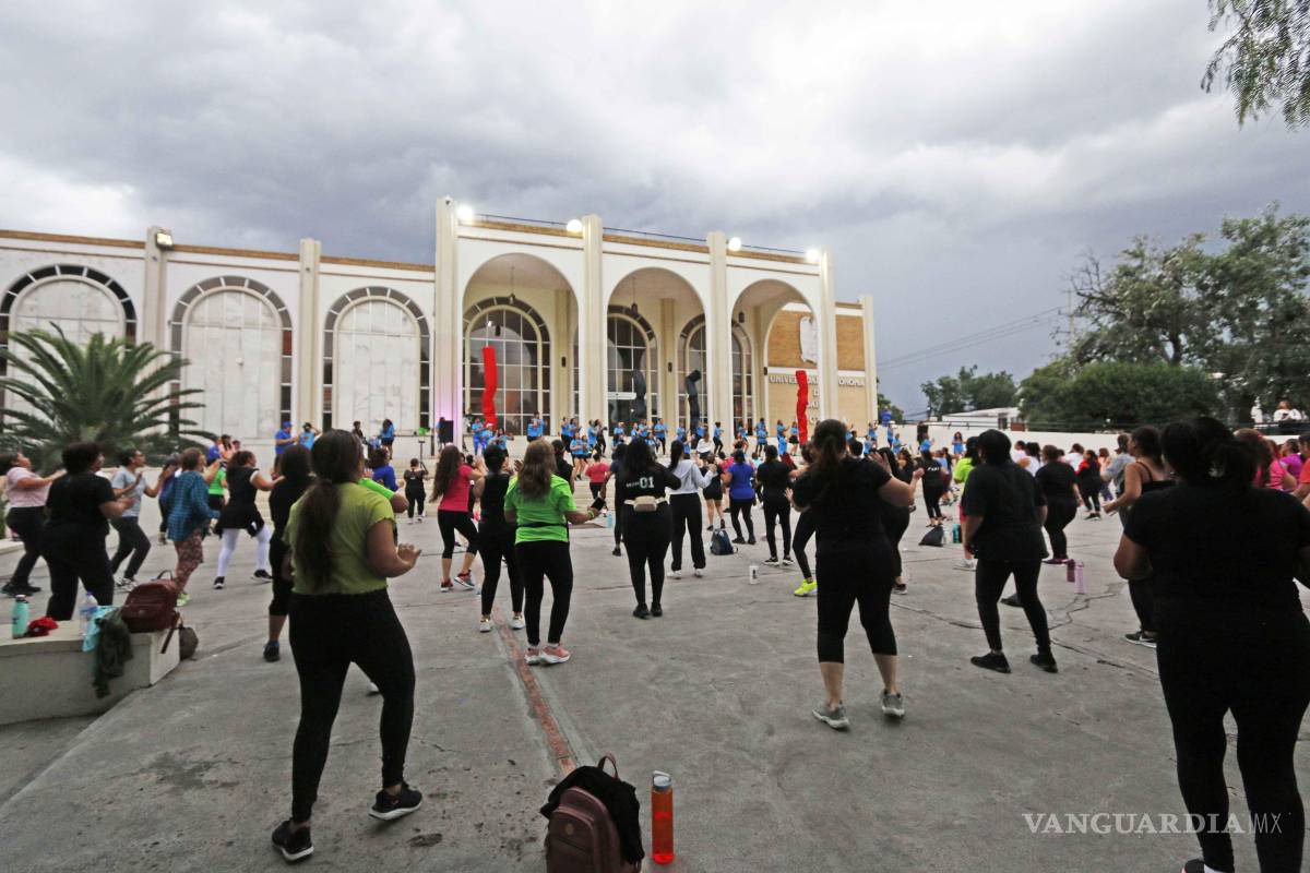 $!Autoridades de la UAdeC y del Municipio inauguraron las sesiones de activación física, una tradición con más de 30 años en Saltillo.