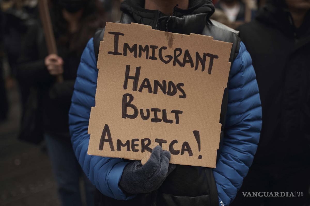 Recibe Panamá primer vuelo de EU con migrantes deportados por Donald Trump