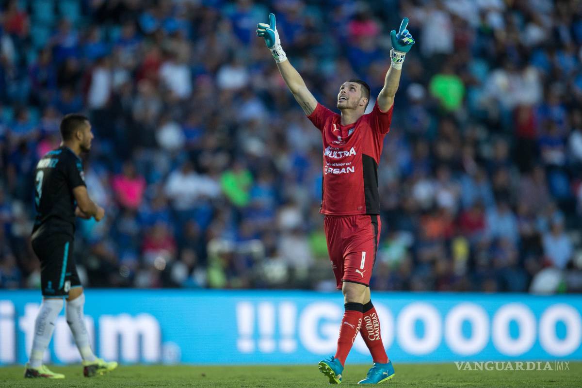 $!Ya ni da risa, Cruz Azul vuelve a caer y está cerca de la eliminación